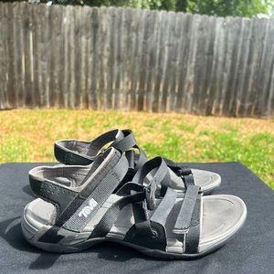 Teva Ascona Sport Web womens black sandals size 8.5